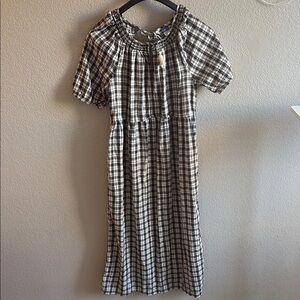 Old Navy Black and White Plaid Dress